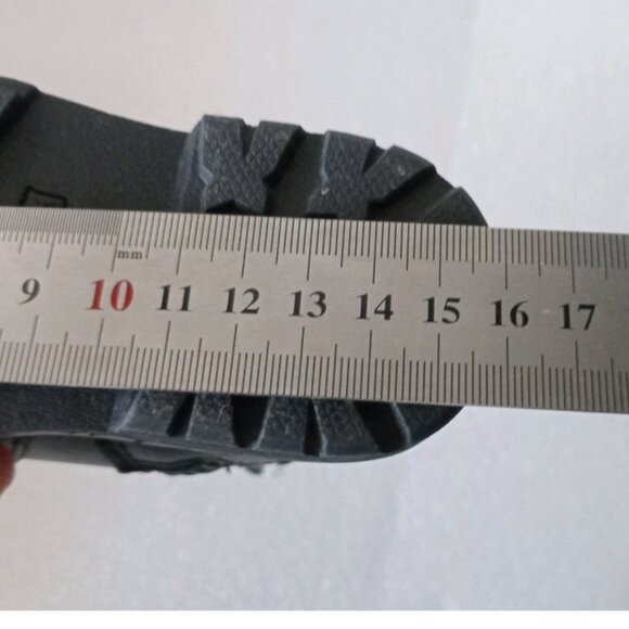 Oshkosh Baby Girls Harlow Black Ankle Boots Classic Preppy 6M - Picture 7 of 7